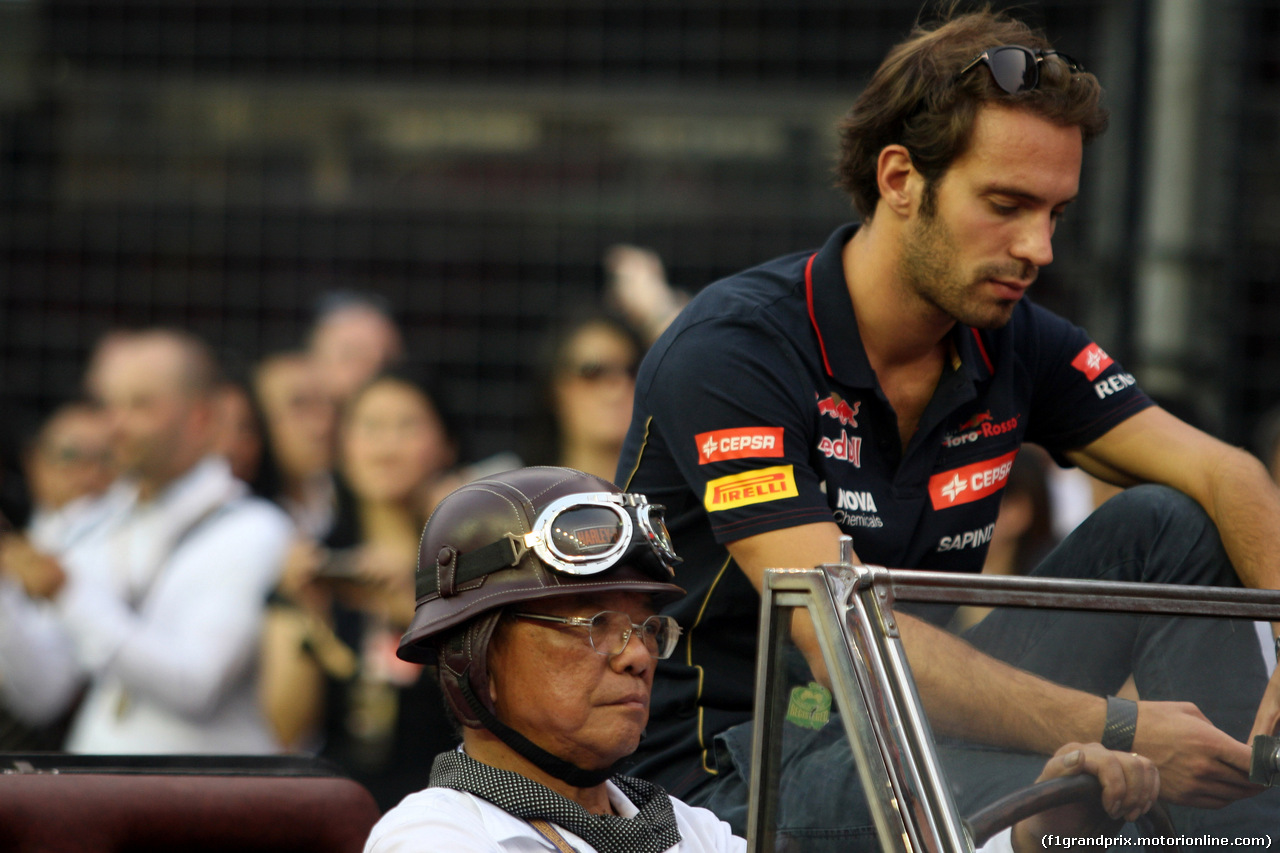GP SINGAPORE, 21.09.2014 - Jean-Eric Vergne (FRA) Scuderia Toro Rosso STR9