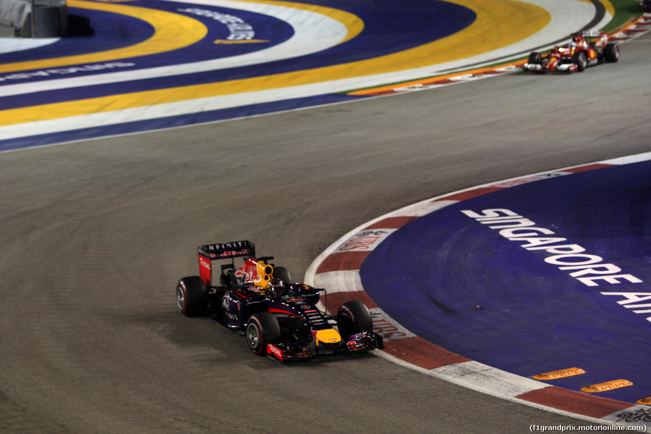 GP SINGAPORE, 21.09.2014 - Gara, Sebastian Vettel (GER) Red Bull Racing RB10