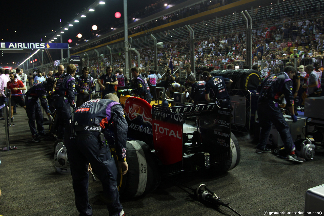 GP SINGAPORE, 21.09.2014 - Gara, Daniel Ricciardo (AUS) Red Bull Racing RB10