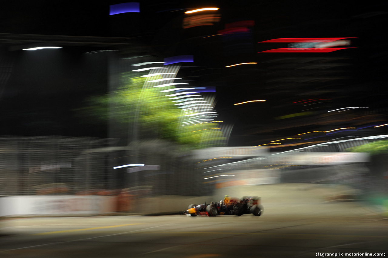 GP SINGAPORE, 21.09.2014 - Gara, Daniel Ricciardo (AUS) Red Bull Racing RB10