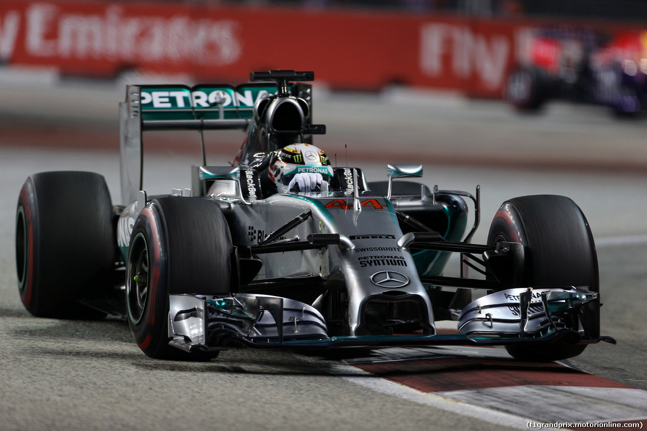 GP SINGAPORE, 21.09.2014 - Gara, Lewis Hamilton (GBR) Mercedes AMG F1 W05