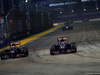 GP SINGAPORE, 21.09.2014 - Gara, Daniil Kvyat (RUS) Scuderia Toro Rosso STR9 e Jean-Eric Vergne (FRA) Scuderia Toro Rosso STR9