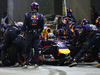 GP SINGAPORE, 21.09.2014 - Gara, Pit stop, Daniel Ricciardo (AUS) Red Bull Racing RB10