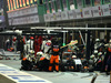 GP SINGAPORE, 21.09.2014 - Gara, Pit stop, Sergio Perez (MEX) Sahara Force India F1 VJM07