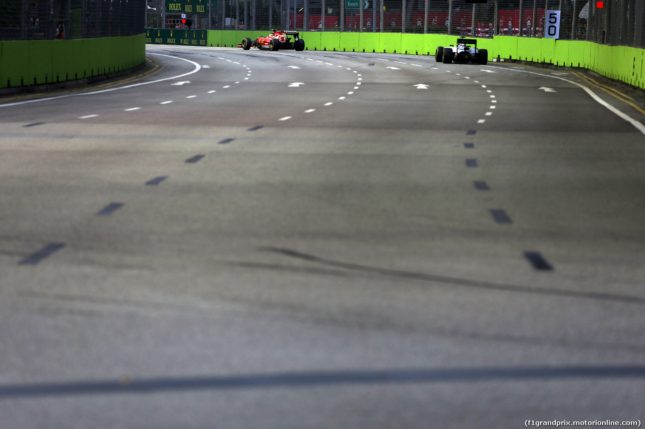 GP SINGAPORE, 20.09.2014 - Prove Libere 3, Kimi Raikkonen (FIN) Ferrari F14-T e Felipe Massa (BRA) Williams F1 Team FW36