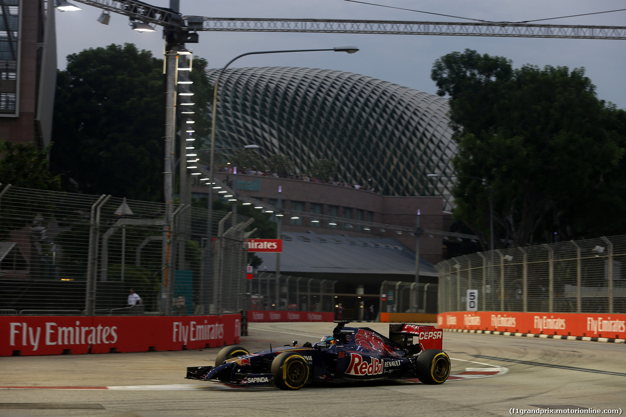 GP SINGAPORE, 20.09.2014 - Prove Libere 3, Jean-Eric Vergne (FRA) Scuderia Toro Rosso STR9