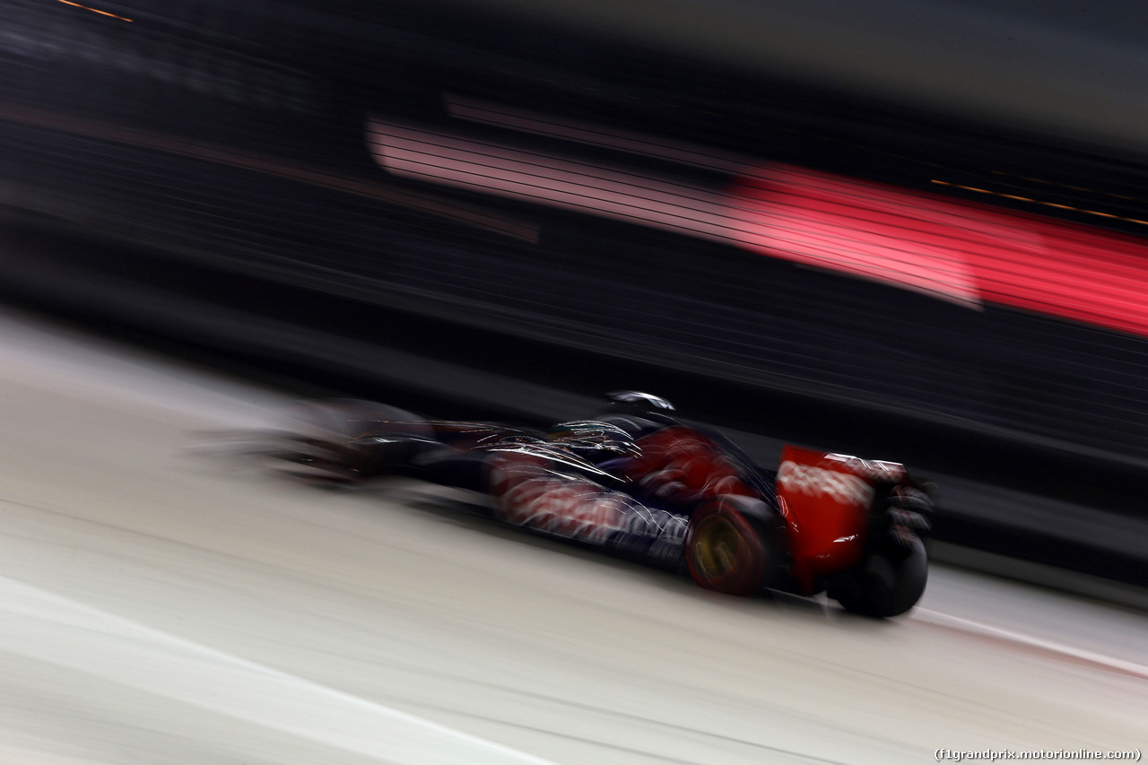 GP SINGAPORE, 20.09.2014 - Qualifiche, Jean-Eric Vergne (FRA) Scuderia Toro Rosso STR9
