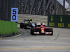 GP SINGAPORE, 20.09.2014 - Free Practice 3, Kimi Raikkonen (FIN) Ferrari F14-T davanti a Esteban Gutierrez (MEX), Sauber F1 Team C33