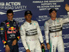 GP SINGAPORE, 20.09.2014 - Qualifiche, terzo Daniel Ricciardo (AUS) Red Bull Racing RB10, Lewis Hamilton (GBR) Mercedes AMG F1 W05 pole position e secondo Nico Rosberg (GER) Mercedes AMG F1 W05
