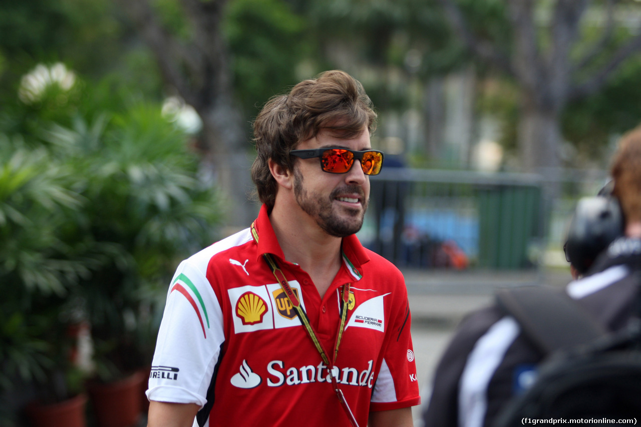 GP SINGAPORE, 19.09.2014- Fernando Alonso (ESP) Ferrari F14-T