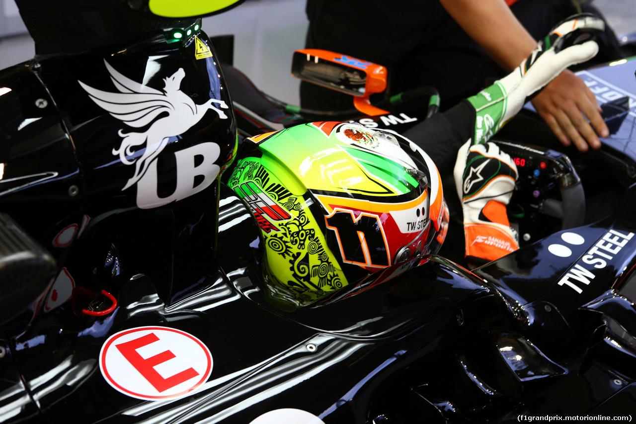 GP SINGAPORE, 19.09.2014- Prove Libere 1, Sergio Perez (MEX) Sahara Force India F1 VJM07