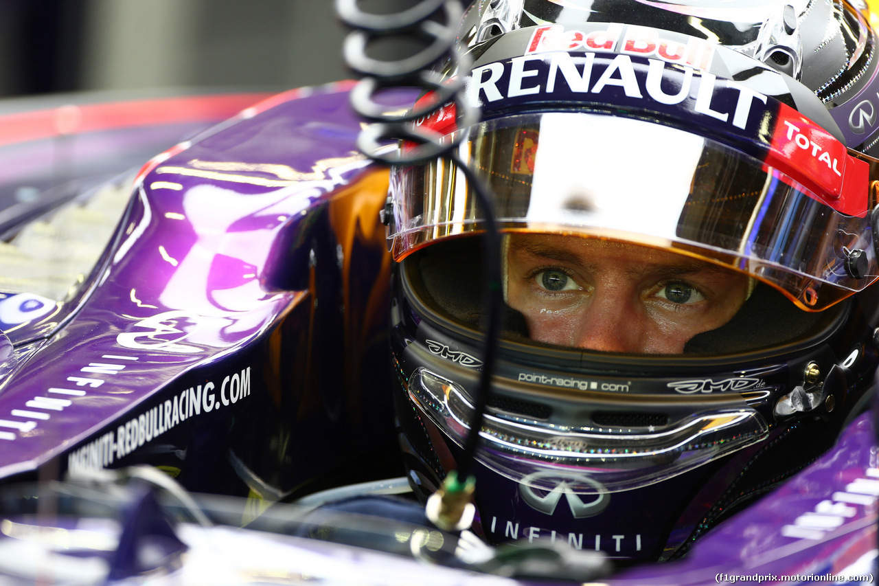 GP SINGAPORE, 19.09.2014- Prove Libere 1, Sebastian Vettel (GER) Red Bull Racing RB10