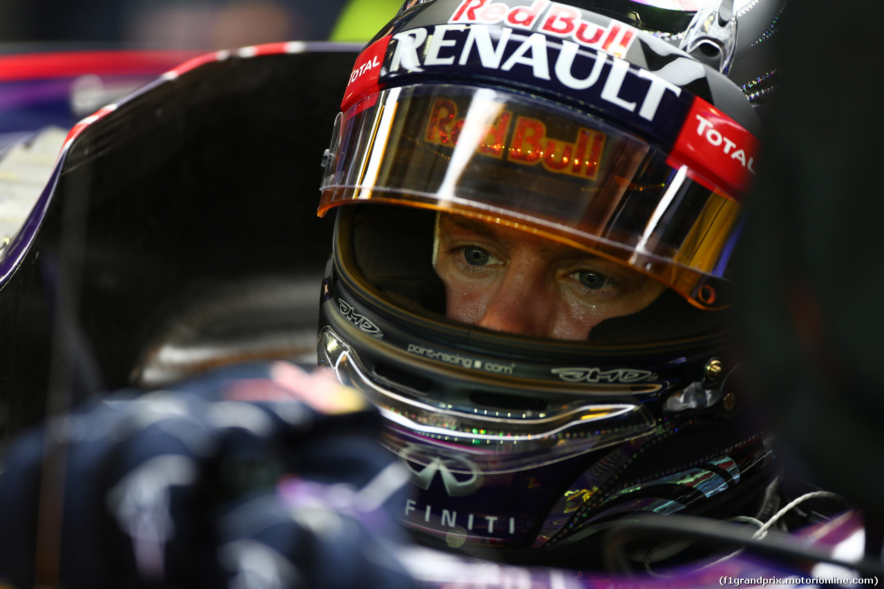 GP SINGAPORE, 19.09.2014- Prove Libere 1, Sebastian Vettel (GER) Red Bull Racing RB10