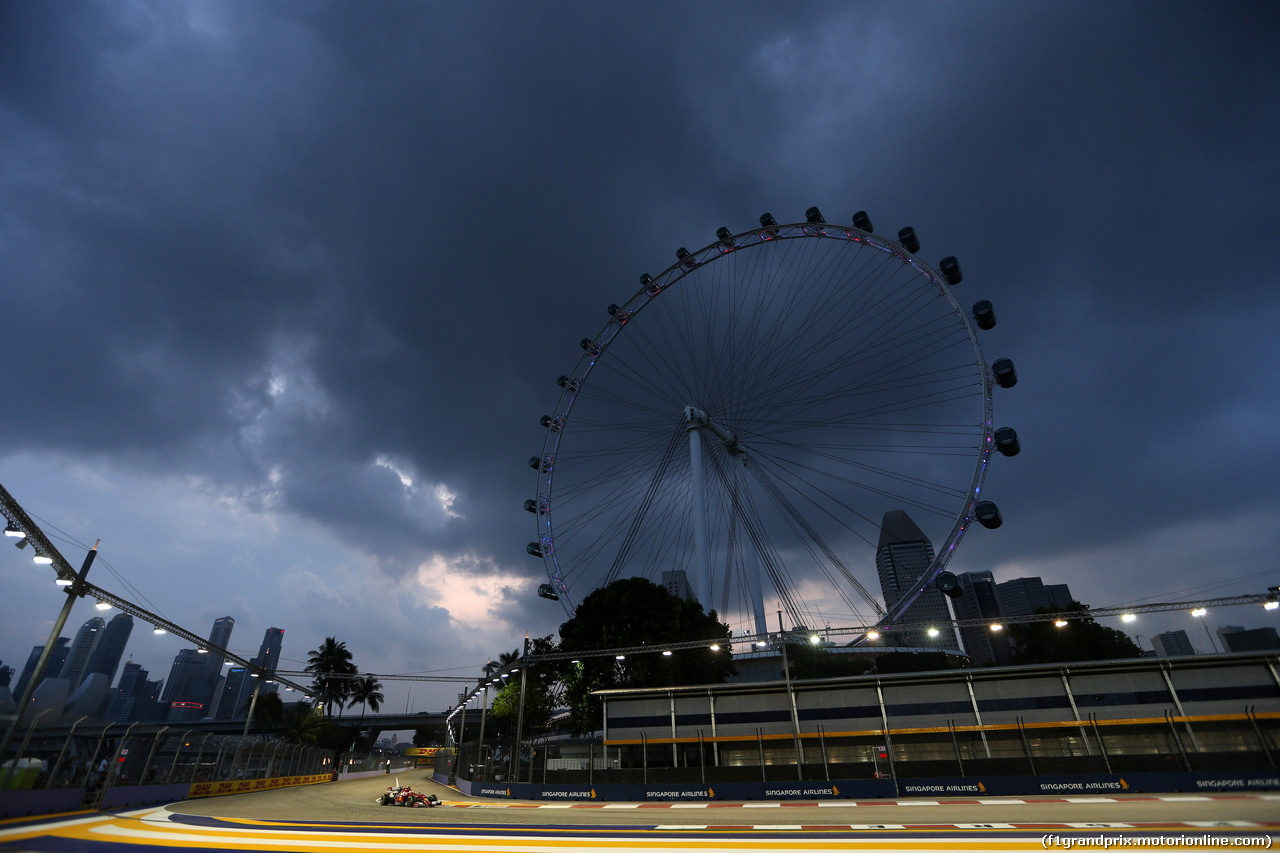 GP SINGAPORE, 19.09.2014- Prove Libere 1, Kimi Raikkonen (FIN) Ferrari F14-T