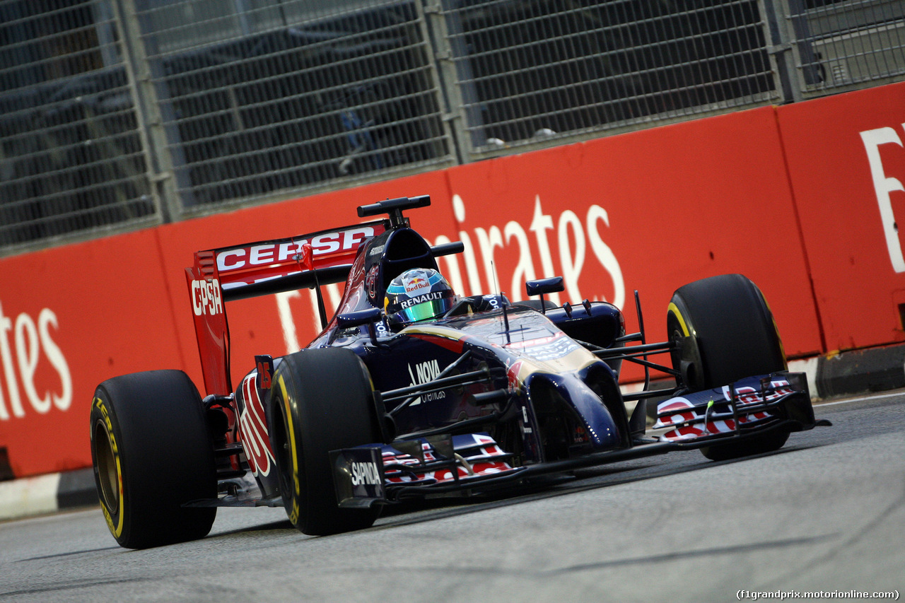 GP SINGAPORE, 19.09.2014- Prove Libere 1, Jean-Eric Vergne (FRA) Scuderia Toro Rosso STR9