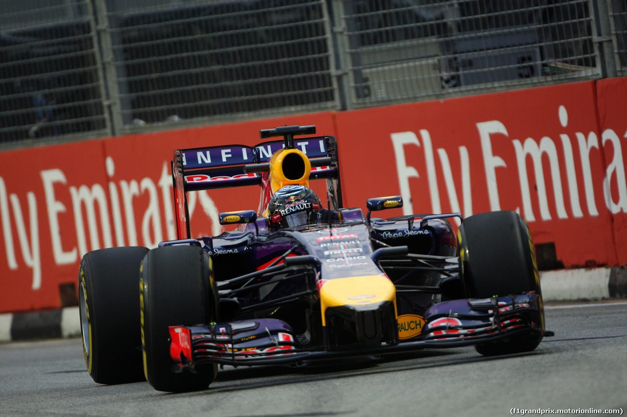 GP SINGAPORE, 19.09.2014- Prove Libere 1, Sebastian Vettel (GER) Red Bull Racing RB10