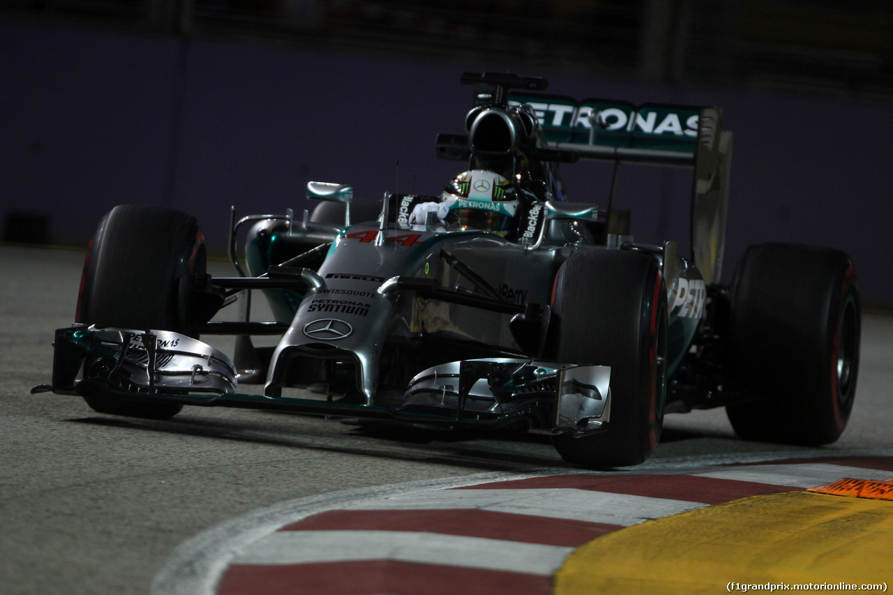 GP SINGAPORE, 19.09.2014- Prove Libere 2, Lewis Hamilton (GBR) Mercedes AMG F1 W05