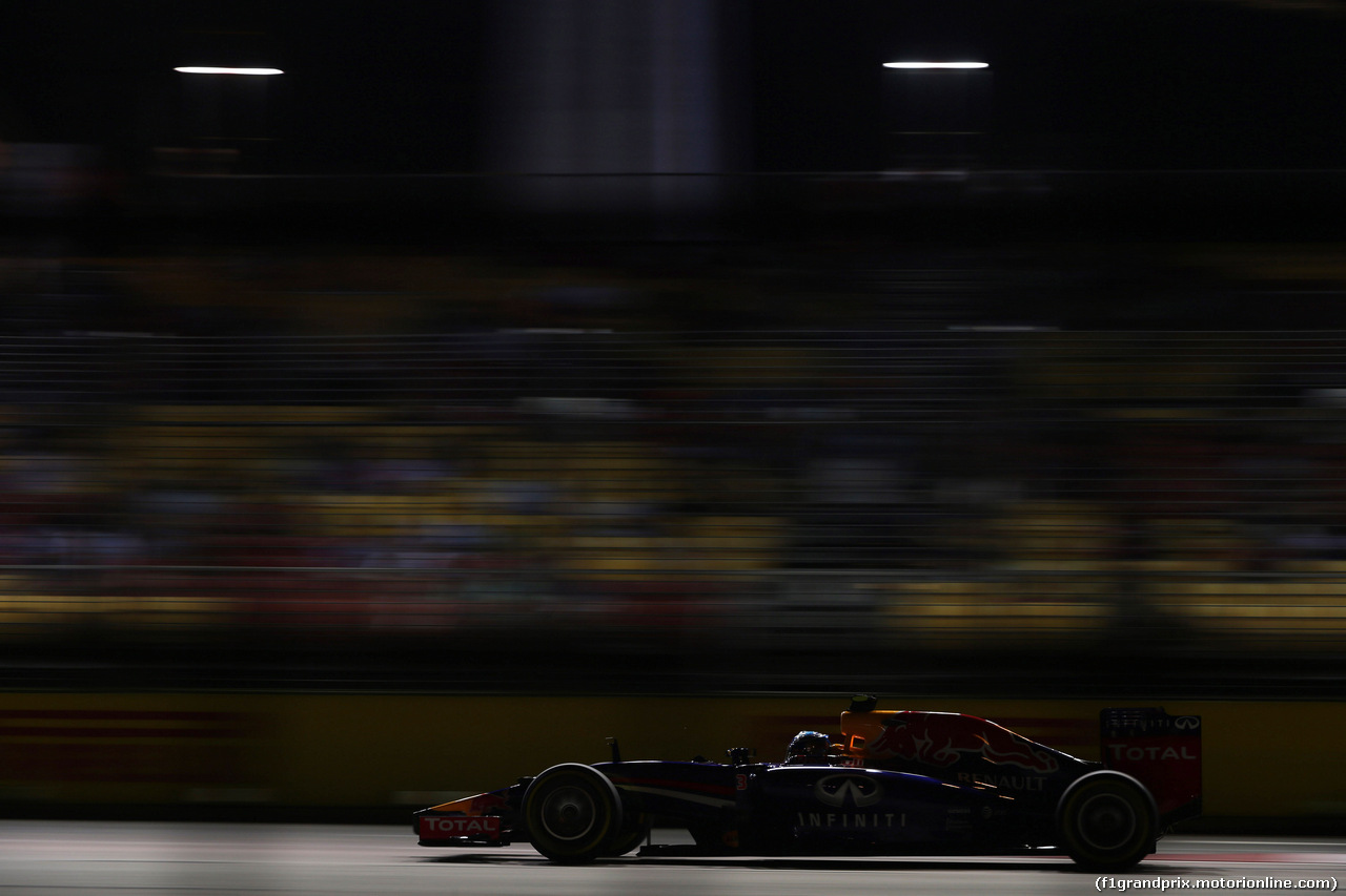 GP SINGAPORE, 19.09.2014- Prove Libere 2, Sebastian Vettel (GER) Red Bull Racing RB10