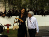 GP SINGAPORE, 19.09.2014- Free Practice 2, Bernie Ecclestone (GBR), President e CEO of FOM e sua moglie Fabiana Flosi (BRA)