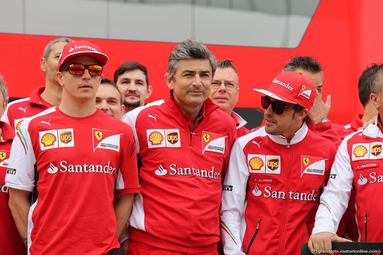 GP SPAGNA, 11.05.2014- Kimi Raikkonen (FIN) Ferrari F14-T, Marco Mattiacci (ITA) Team Principal, Ferrari e Fernando Alonso (ESP) Ferrari F14-T