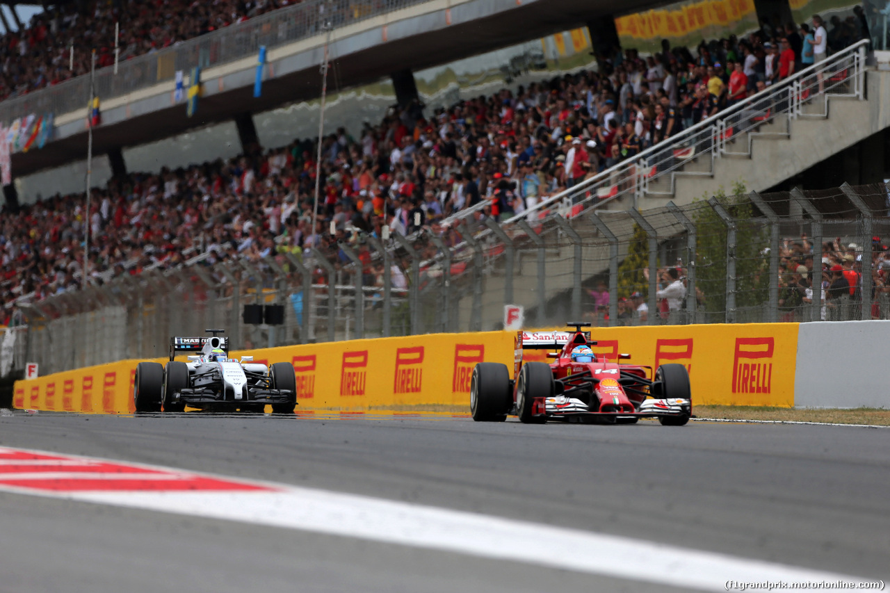 GP SPAGNA, 11.05.2014-  Gara, Fernando Alonso (ESP) Ferrari F14-T davanti a Felipe Massa (BRA) Williams F1 Team FW36
