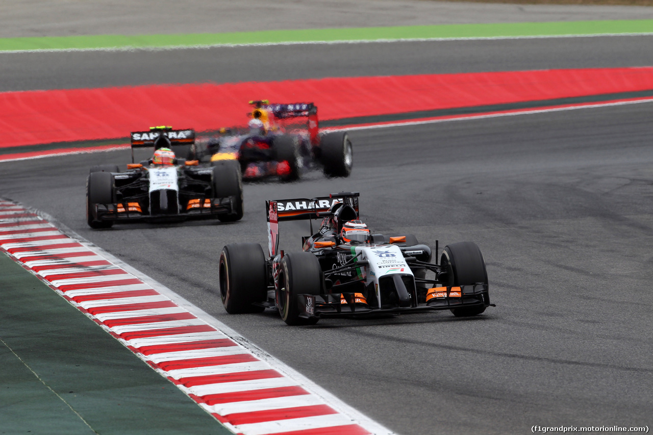 GP SPAGNA, 11.05.2014-  Gara, Nico Hulkenberg (GER) Sahara Force India F1 VJM07 davanti a Sergio Perez (MEX) Sahara Force India F1 VJM07