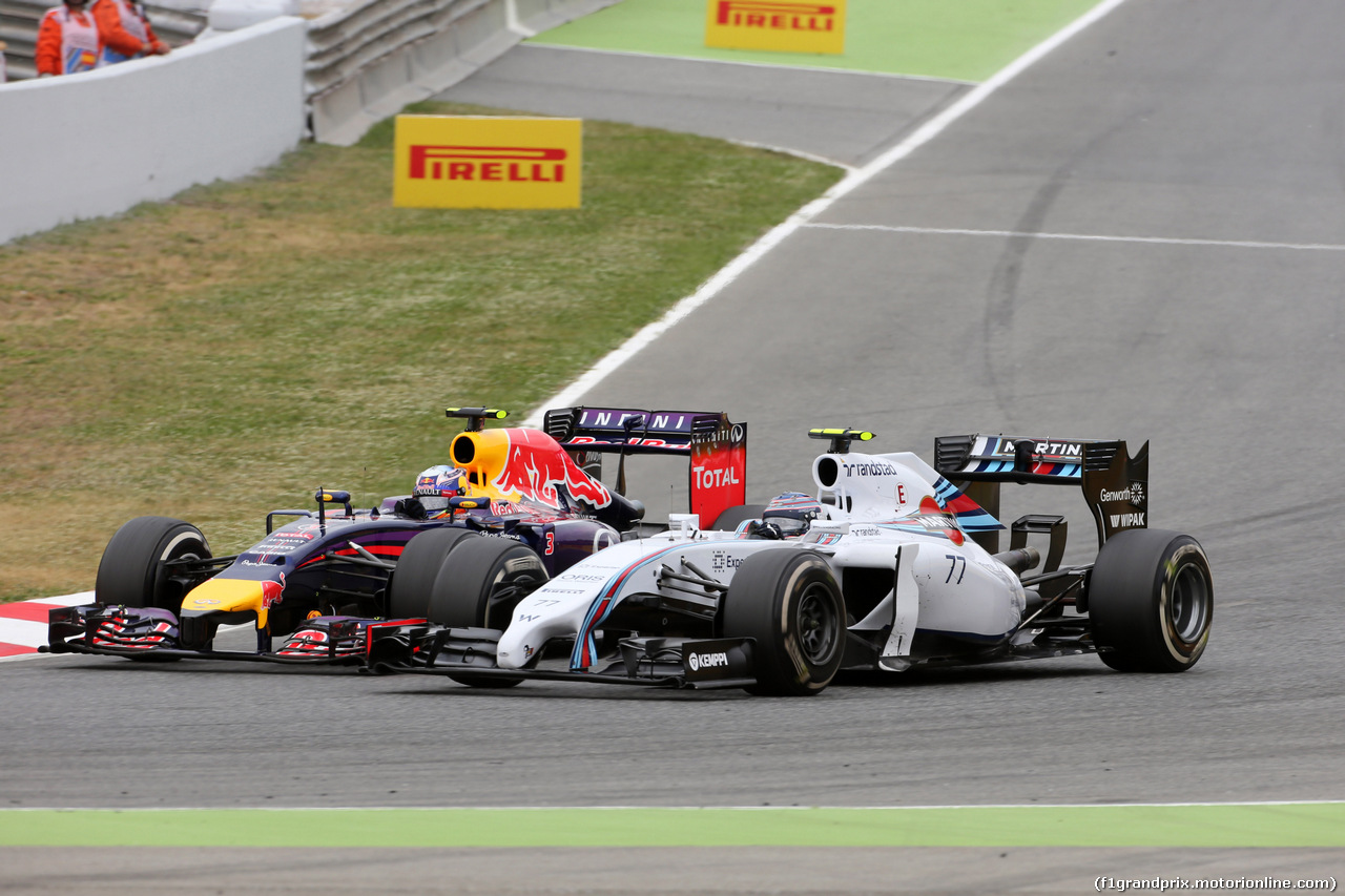 GP SPAGNA, 11.05.2014-  Gara, Daniel Ricciardo (AUS) Red Bull Racing RB10 e Valtteri Bottas (FIN) Williams F1 Team FW36