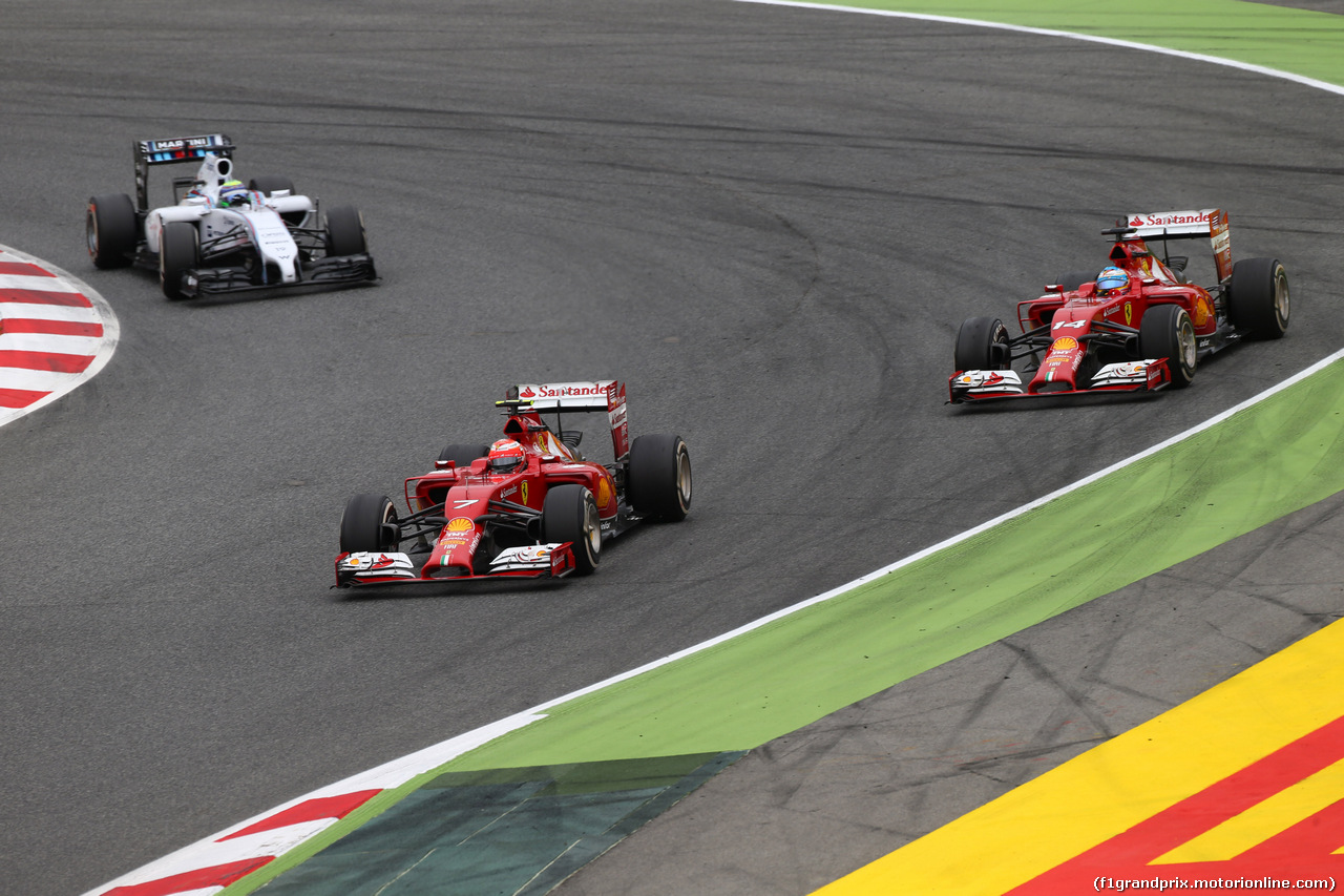 GP SPAGNA, 11.05.2014-  Gara, Kimi Raikkonen (FIN) Ferrari F14-T e Fernando Alonso (ESP) Ferrari F14-T