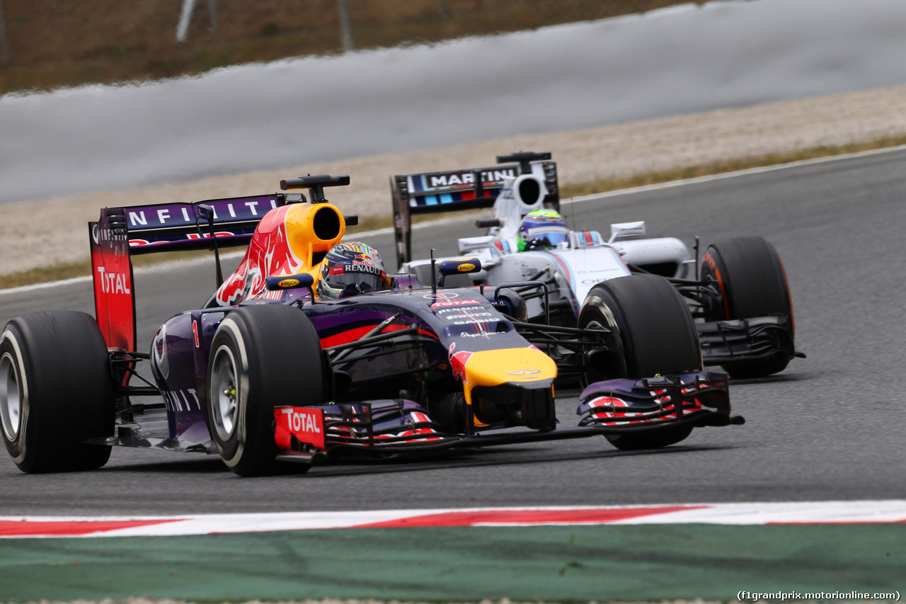 GP SPAGNA, 11.05.2014-  Gara, Sebastian Vettel (GER) Red Bull Racing RB10 e Valtteri Bottas (FIN) Williams F1 Team FW36