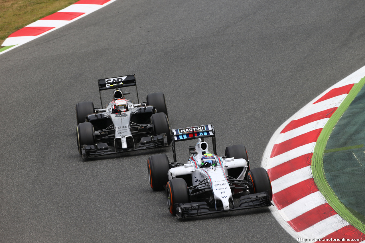 GP SPAGNA, 11.05.2014-  Gara, Valtteri Bottas (FIN) Williams F1 Team FW36 e Kevin Magnussen (DEN) McLaren Mercedes MP4-29