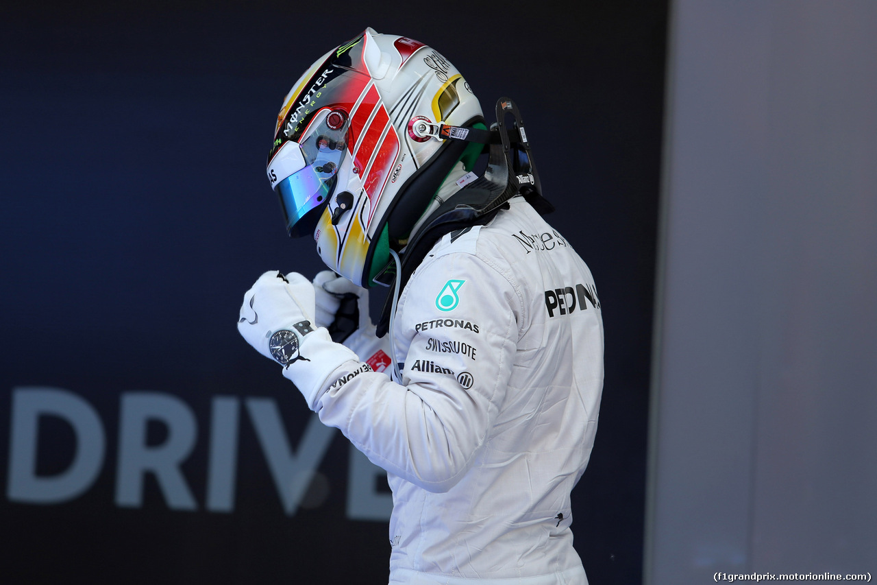 GP SPAGNA, 10.05.2014- Qualifiche, Lewis Hamilton (GBR) Mercedes AMG F1 W05 pole position