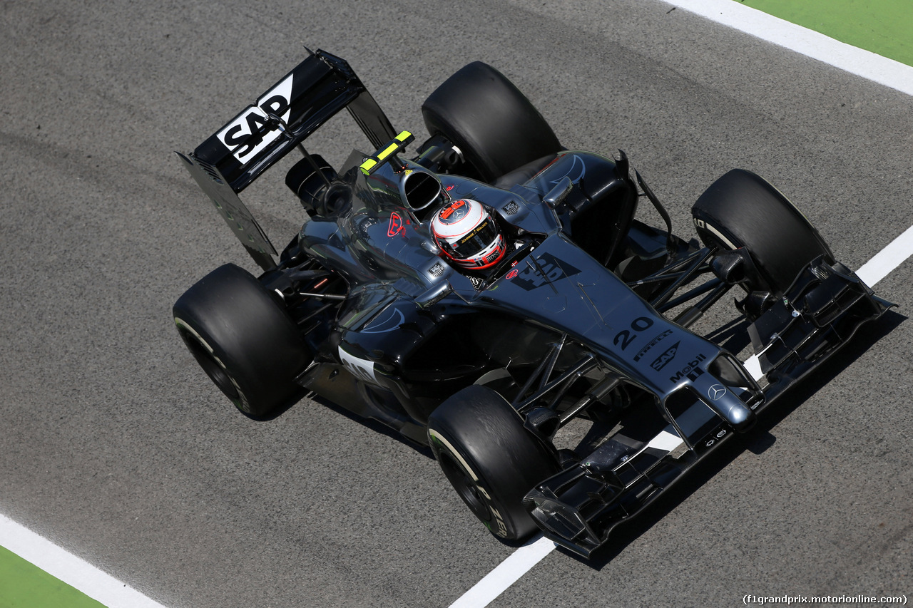 GP SPAGNA, 09.05.2014- Prove Libere 2, Kevin Magnussen (DEN) McLaren Mercedes MP4-29