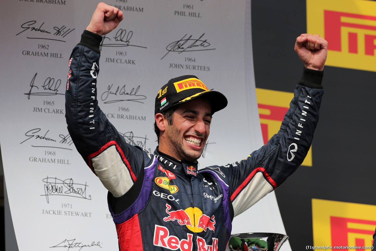 GP UNGHERIA, 27.07.2014- Gara, 1st position Daniel Ricciardo (AUS) Red Bull Racing RB10