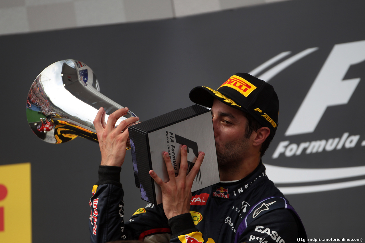 GP UNGHERIA, 27.07.2014- Gara, 1st position Daniel Ricciardo (AUS) Red Bull Racing RB10
