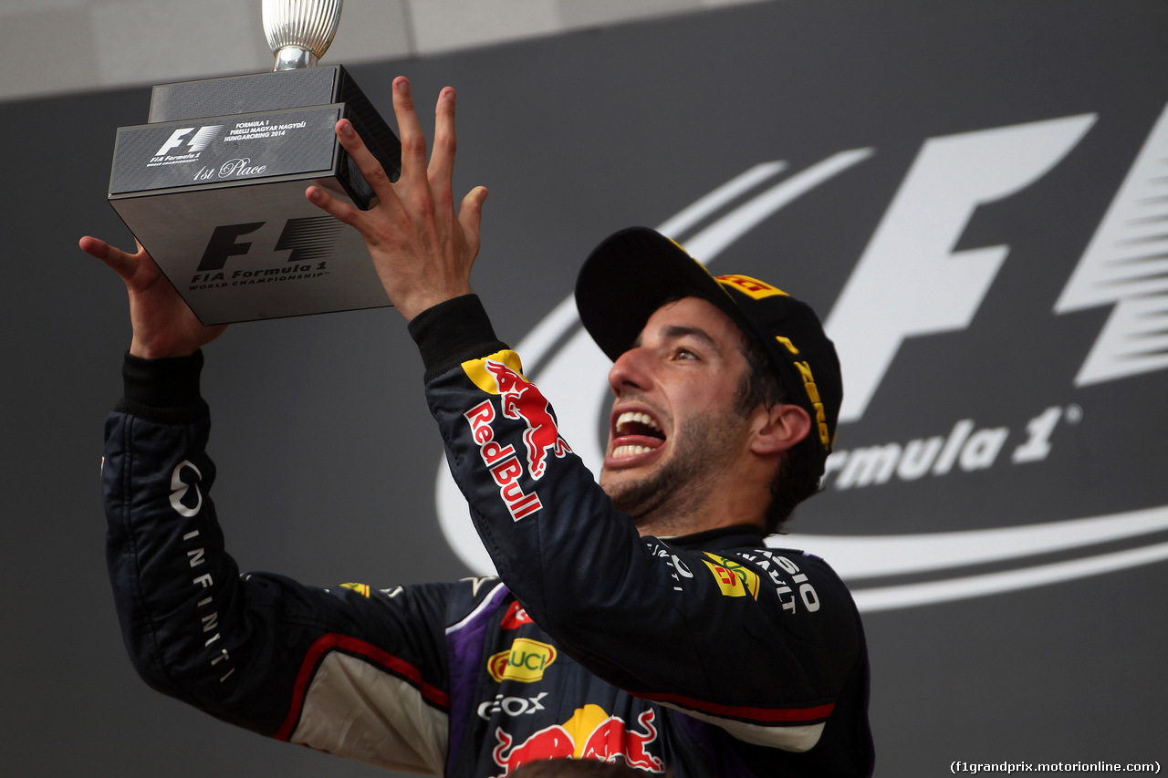 GP UNGHERIA, 27.07.2014- Gara, 1st position Daniel Ricciardo (AUS) Red Bull Racing RB10