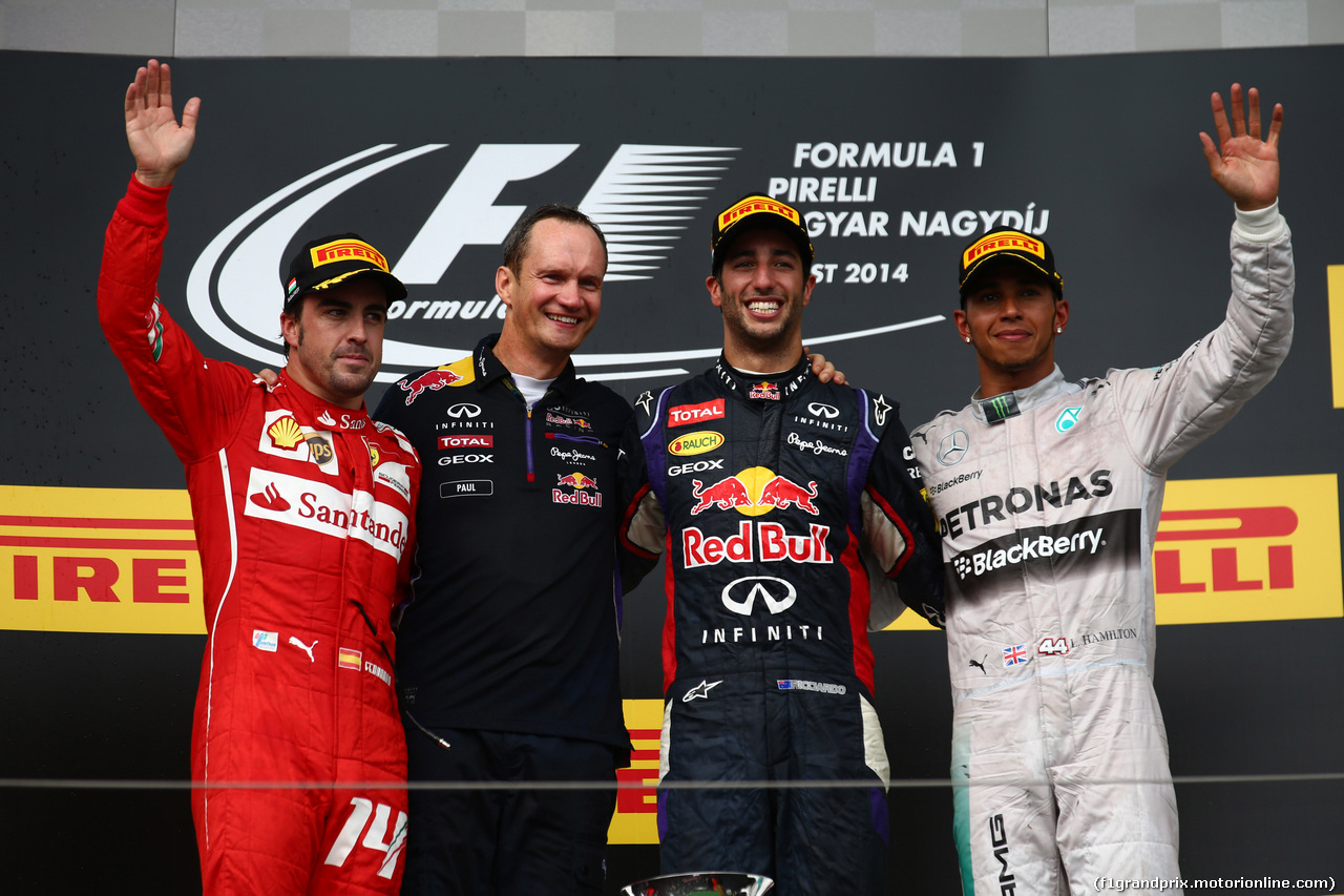 GP UNGHERIA, 27.07.2014- Gara, Daniel Ricciardo (AUS) Red Bull Racing RB10, vincitore, secondo Fernando Alonso (ESP) Ferrari F14-T e terzo Lewis Hamilton (GBR) Mercedes AMG F1 W05