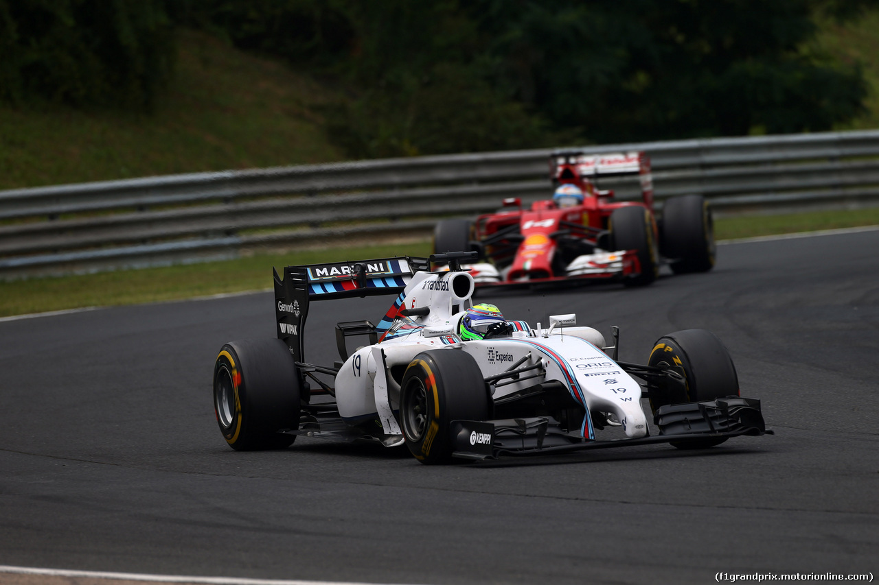 GP UNGHERIA, 27.07.2014- Gara, Felipe Massa (BRA) Williams F1 Team FW36 davanti a Fernando Alonso (ESP) Ferrari F14-T