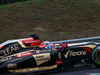 GP von UNGARN, 27.07.2014 – Rennen, Romain Grosjean (FRA) Lotus F1 Team E22 und Jules Bianchi (FRA) Marussia F1 Team MR03