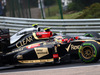 GP UNGHERIA, 27.07.2014- Gara, Pastor Maldonado (VEN) Lotus F1 Team E22 e Kevin Magnussen (DEN) McLaren Mercedes MP4-29
