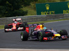 GP UNGHERIA, 27.07.2014- Gara, Sebastian Vettel (GER) Red Bull Racing RB10 davanti a Fernando Alonso (ESP) Ferrari F14-T