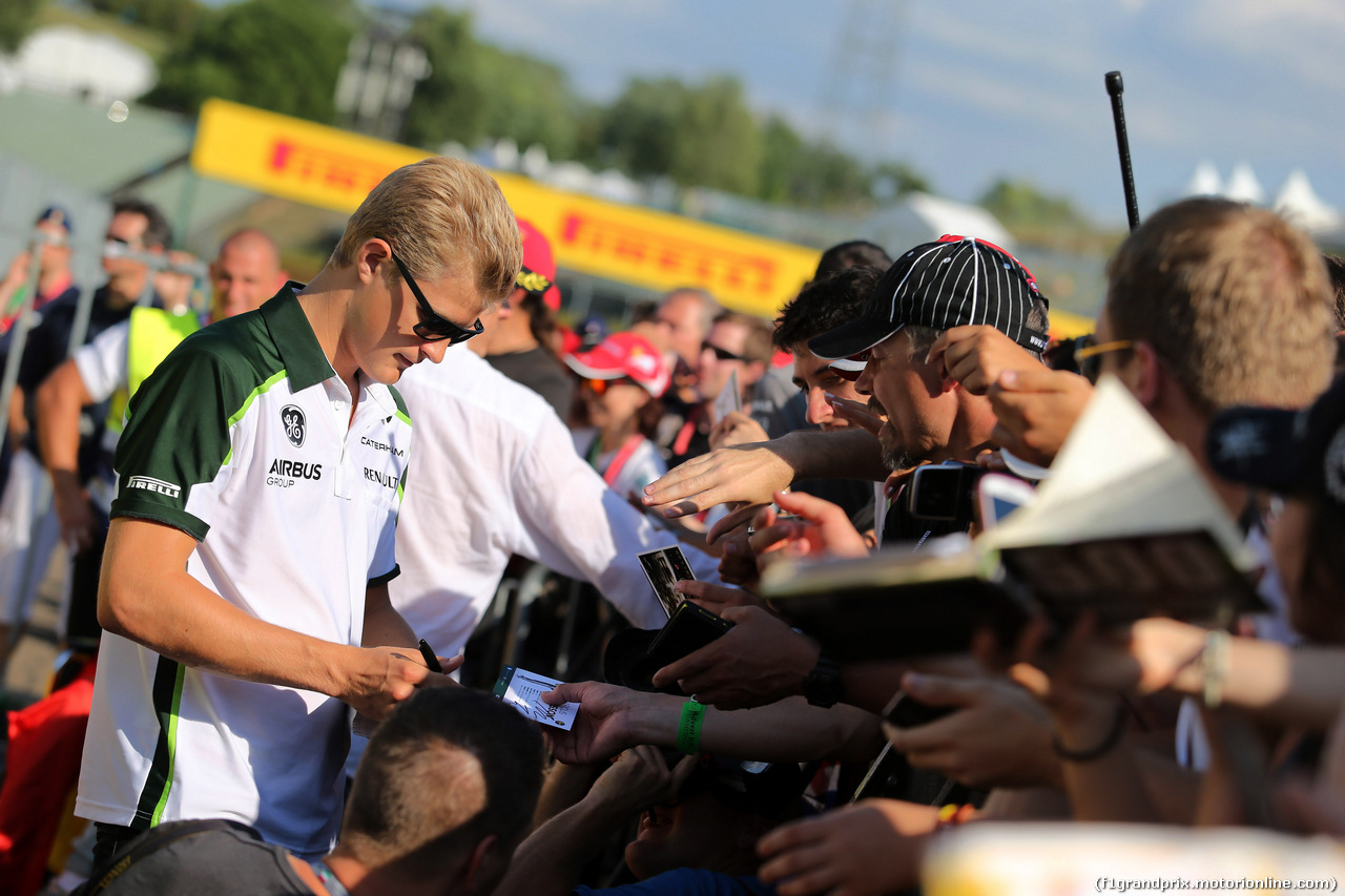 GP UNGHERIA, 24.07.2014- Autograph session, Marcus Ericsson (SUE) Caterham F1 Team CT-04