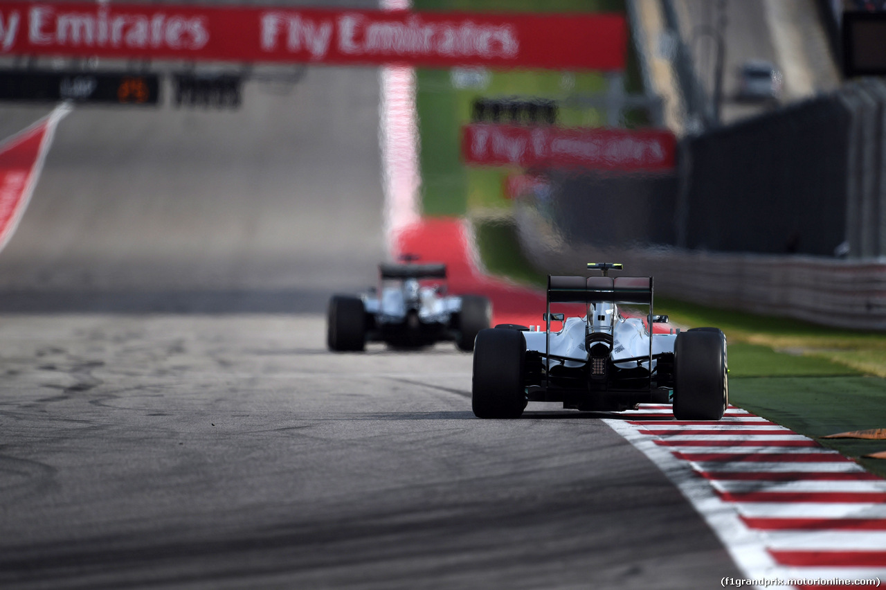 GP USA, 02.11.2014 - Gara, Nico Rosberg (GER) Mercedes AMG F1 W05 e Lewis Hamilton (GBR) Mercedes AMG F1 W05