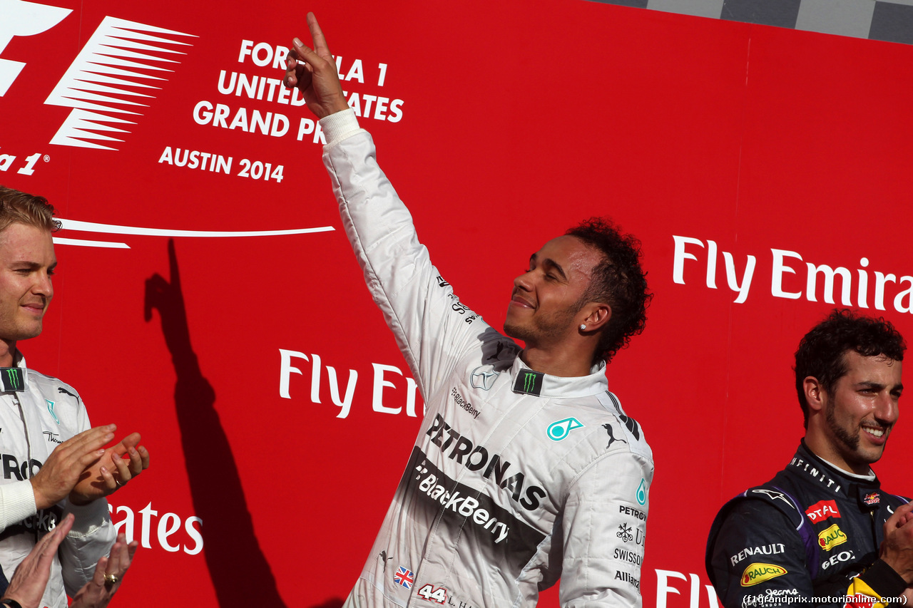 GP USA, 02.11.2014 - Gara, 1st position Lewis Hamilton (GBR) Mercedes AMG F1 W05