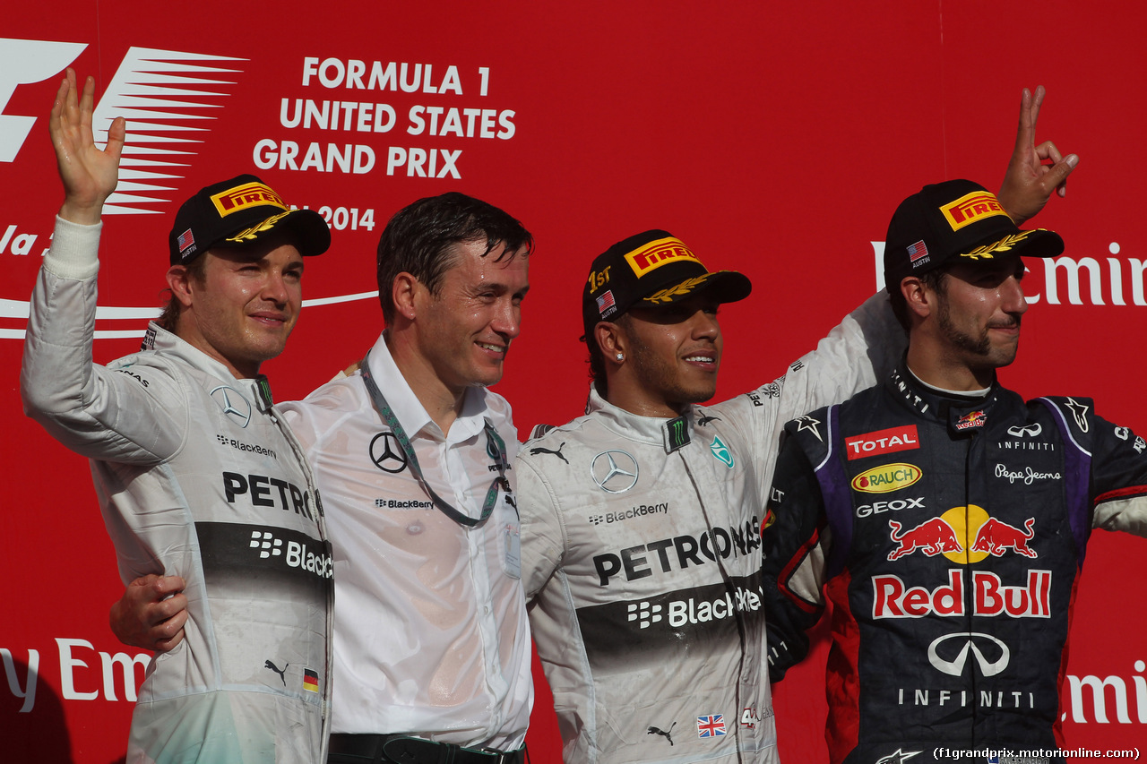 GP USA, 02.11.2014 - Gara, 1st position Lewis Hamilton (GBR) Mercedes AMG F1 W05, secondo Nico Rosberg (GER) Mercedes AMG F1 W05 e terzo Daniel Ricciardo (AUS) Red Bull Racing RB10