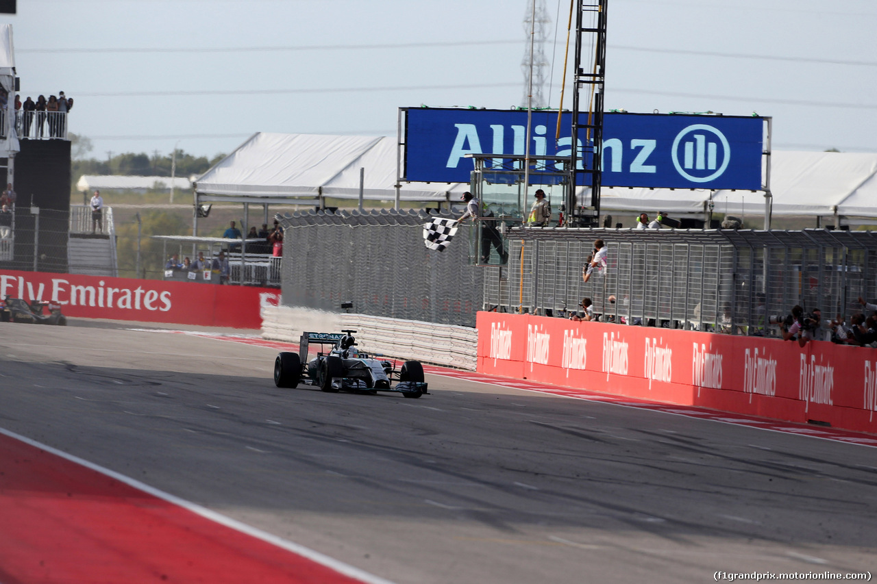 GP USA, 02.11.2014 - Gara, Lewis Hamilton (GBR) Mercedes AMG F1 W05 vincitore