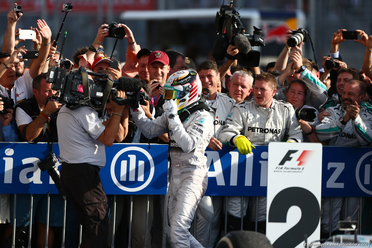 GP USA, 02.11.2014 - Gara, Lewis Hamilton (GBR) Mercedes AMG F1 W05 vincitore