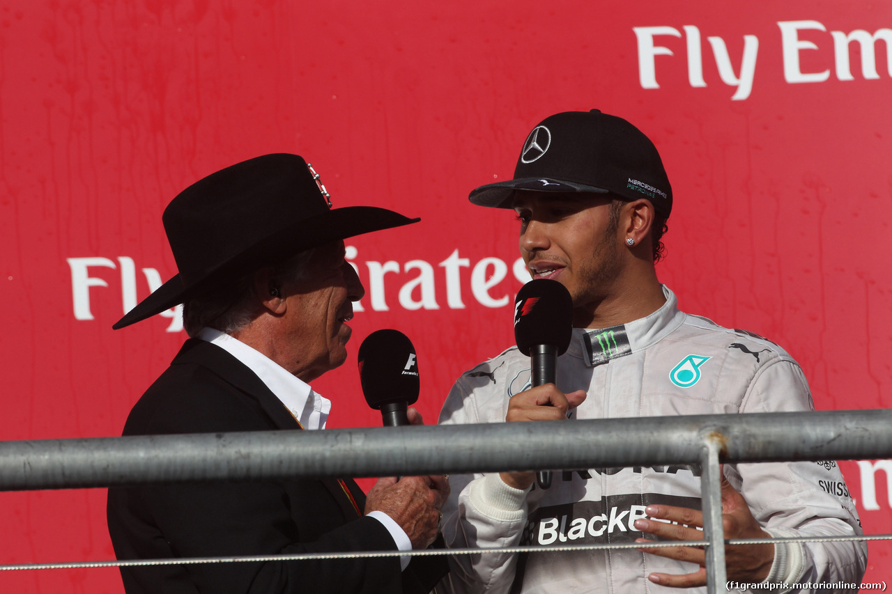 GP USA, 02.11.2014 - Gara, Mario Andretti (USA) e Lewis Hamilton (GBR) Mercedes AMG F1 W05, vincitore