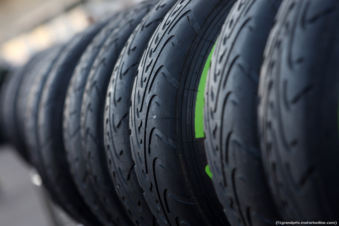 GP USA, 30.10.2014 - Pirelli Tyres