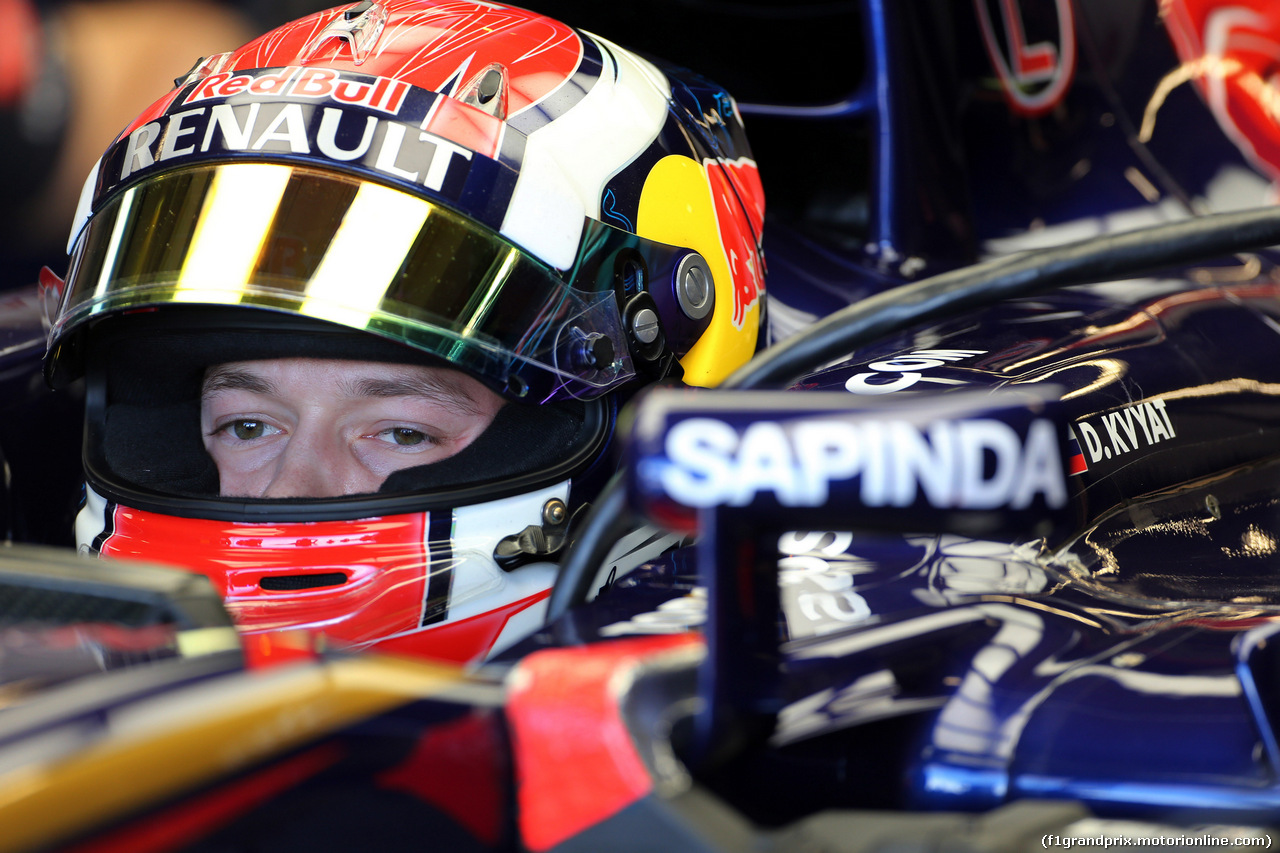 GP USA, 31.10.2014 - Prove Libere 1, Daniil Kvyat (RUS) Scuderia Toro Rosso STR9