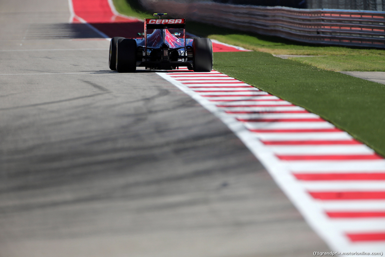 GP USA, 31.10.2014 - Prove Libere 2, Daniil Kvyat (RUS) Scuderia Toro Rosso STR9